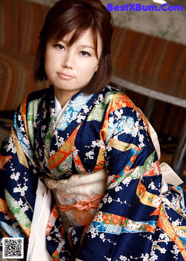 Kimono Ayano - Zz Girls Memek