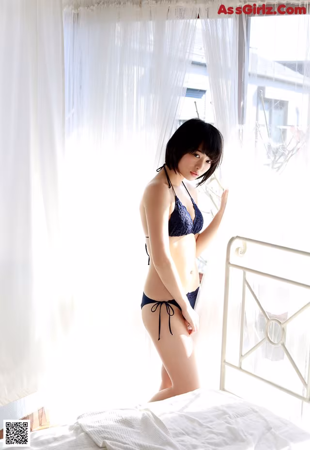 Hikari Takiguchi - Exotic Photo Galery